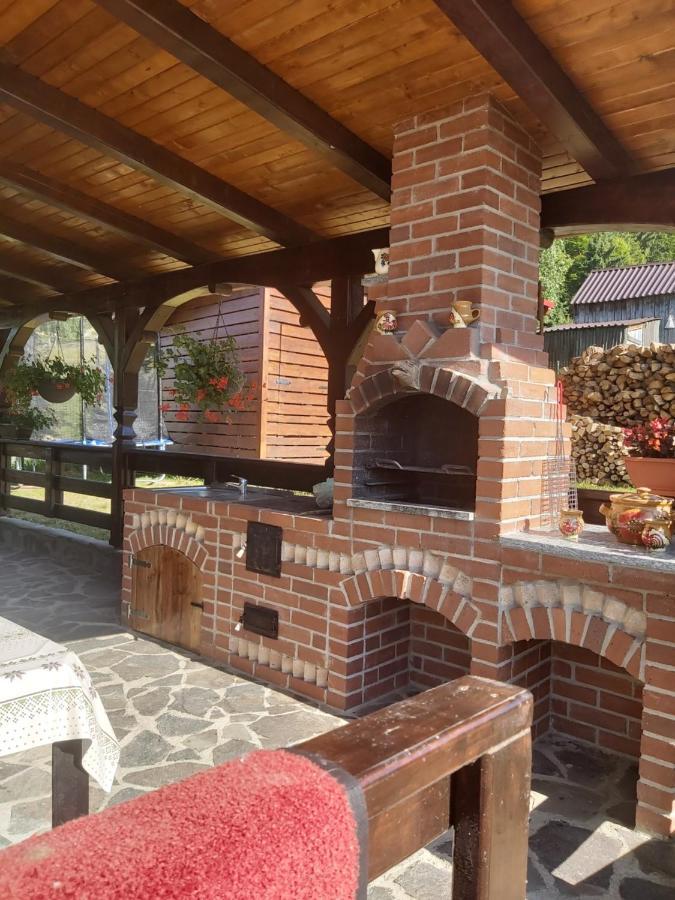 Villa Casa Ika&Matei Borşa Exterior foto